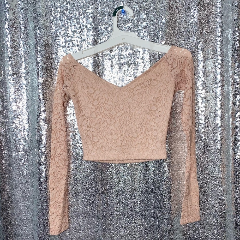 💕Women’s Off The Shoulder Pink Lace Crop Top💕